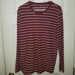 American Eagle thin sweater